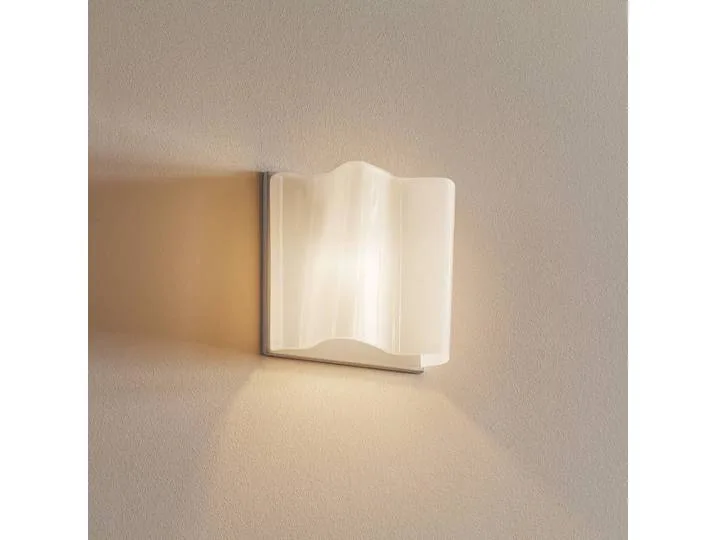 Design wandlamp Logico Micro, dimbaar, wit / opaal, Woon-/ Eetkamer, Glas, Design, Wandlamp design by Artemide – product photo