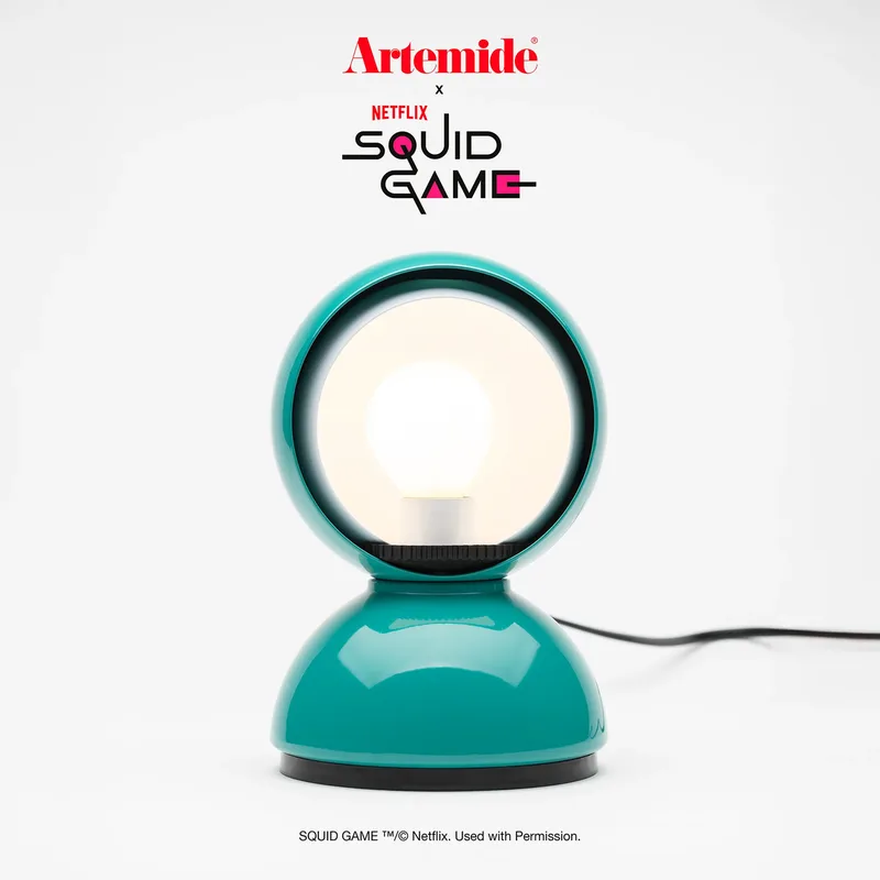 Eclisse x Squid Game Tischlampe Special Edition Player by Artemide – product photo