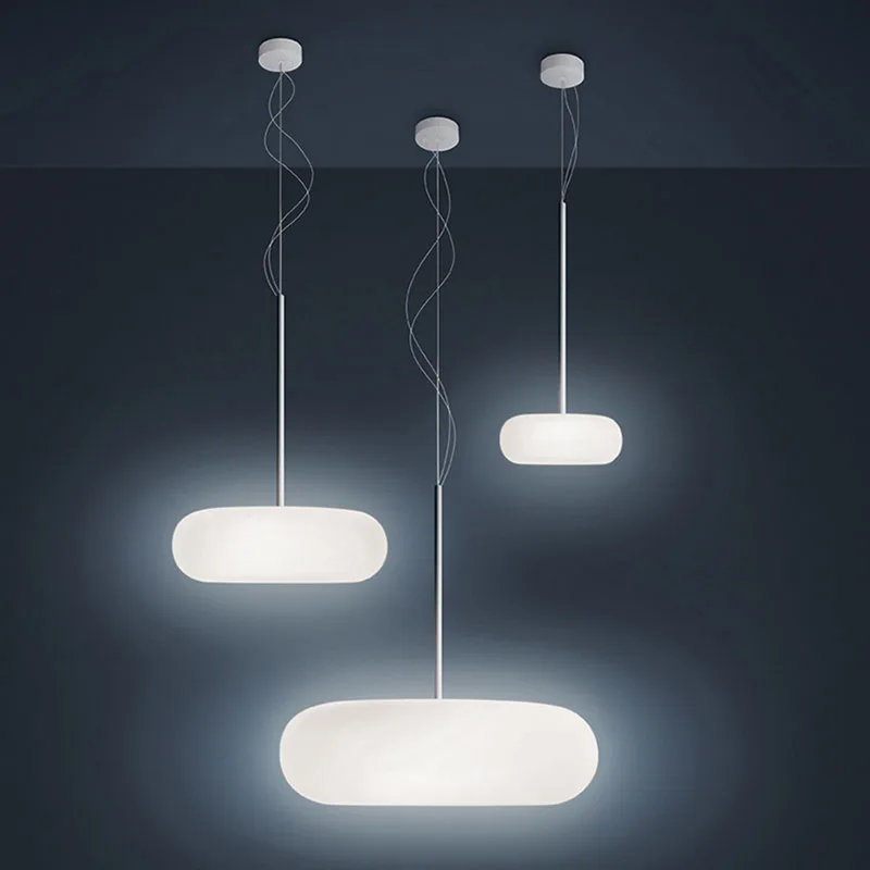 Itka hanglamp Ø 50 cm - Artemide - Woonkamer - Modern - Glas - 1 lamp von Artemide – Produktfoto