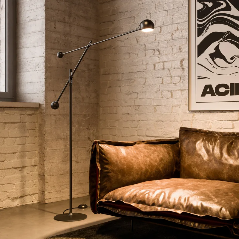 IXA vloerlamp Anthracite - Artemide - Woonkamer - Designer - Metaal - Met lampenkap von Artemide – Produktfoto