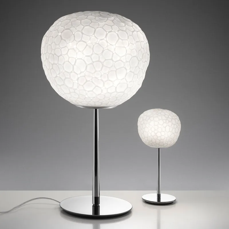 Meteorite 35 T Stelo Tafellamp - Artemide - Woonkamer - Designer - Glas - Bol von Artemide – Produktfoto