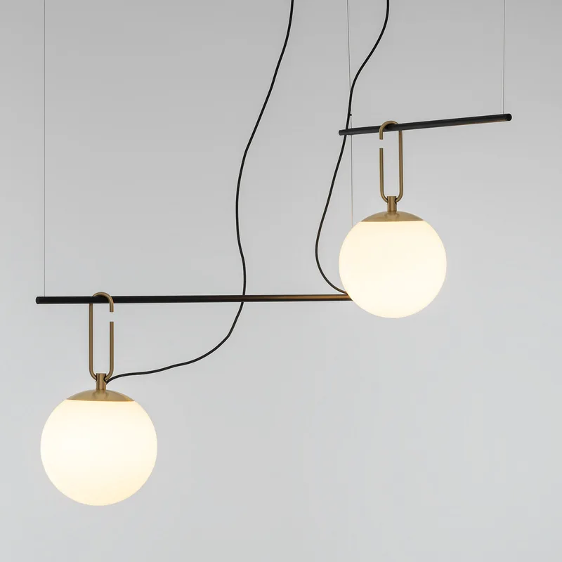 Nh S3 2 Bracci Hanglamp Black/Brass - Artemide - Woonkamer - Designer - Metaal - Meerdere lampen von Artemide – Produktfoto