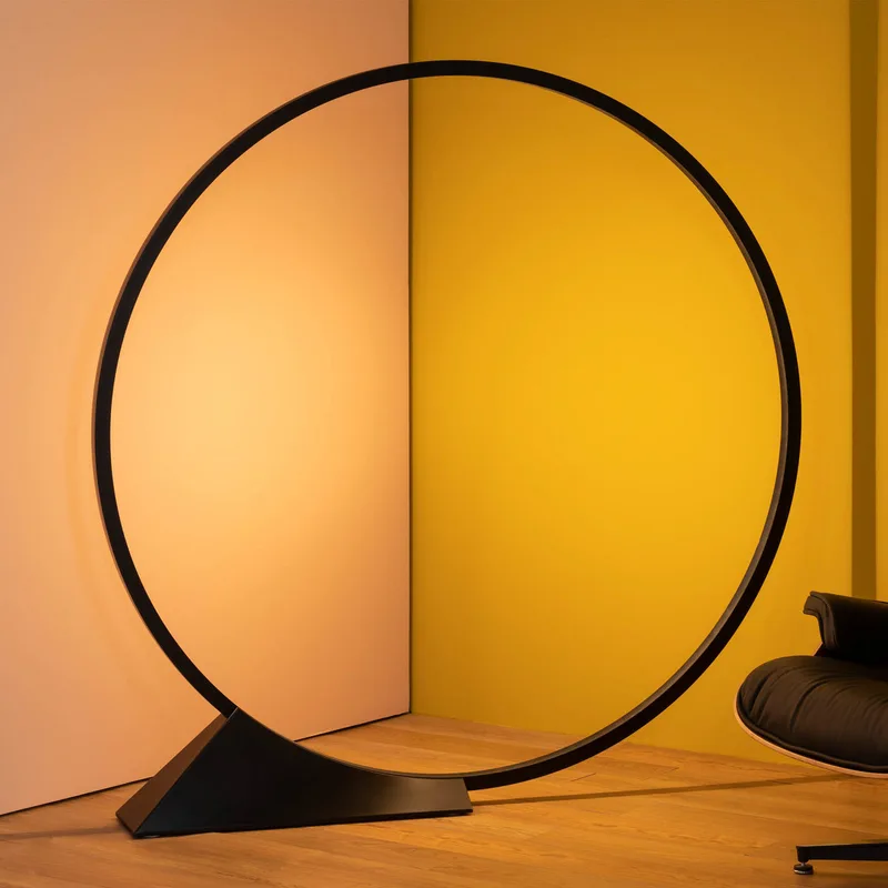 O 150 F vloerlamp voor buiten, zwart - Artemide - Designer - Metaal von Artemide – Produktfoto