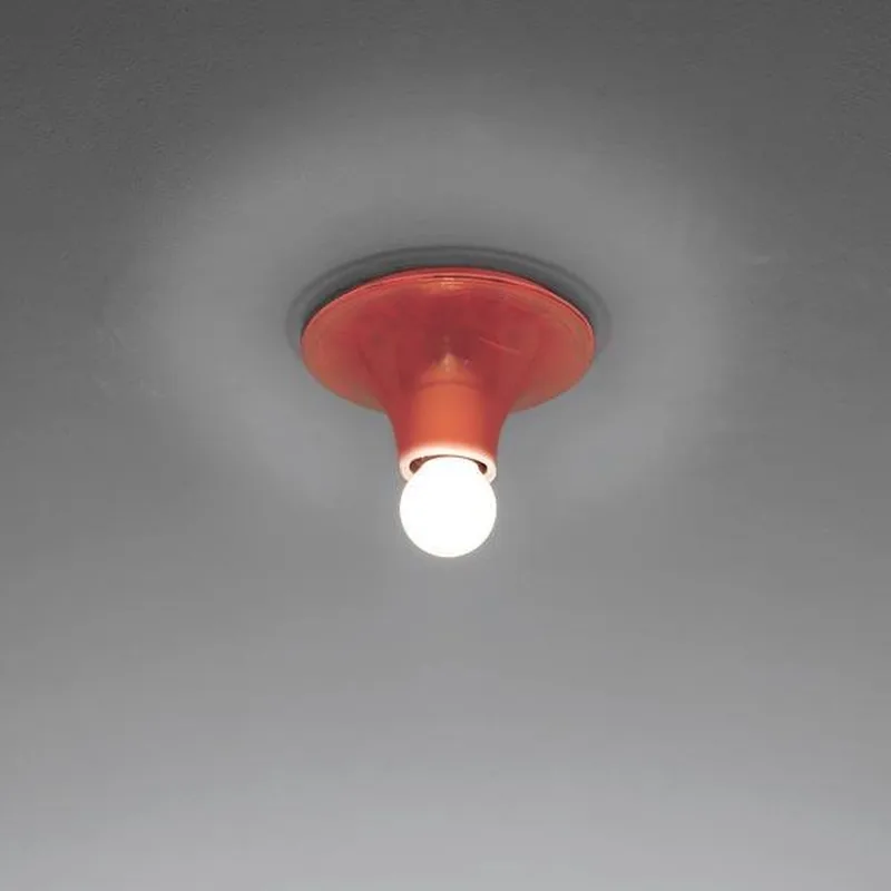 Teti wandlamp fra Artemide i Oranje – produktbillede