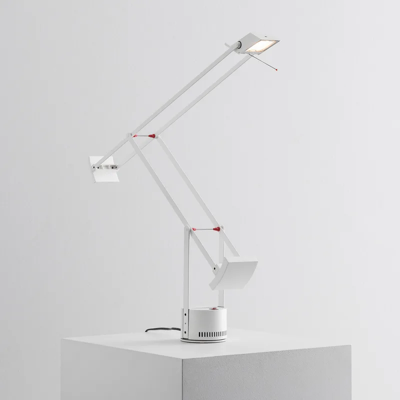 Tizio Tafellamp White - Artemide - Werkkamer / Kantoor - Designer - Kunststof - 1 lamp von Artemide – Produktfoto
