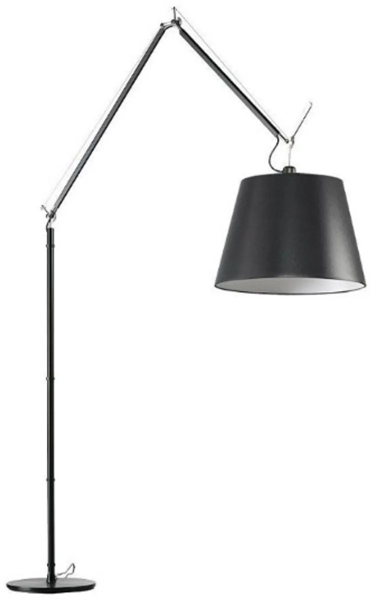 Tolomeo Mega vloerlamp schakelaar zwart/Ø 42 cm satijn by Artemide in Zwart – product photo