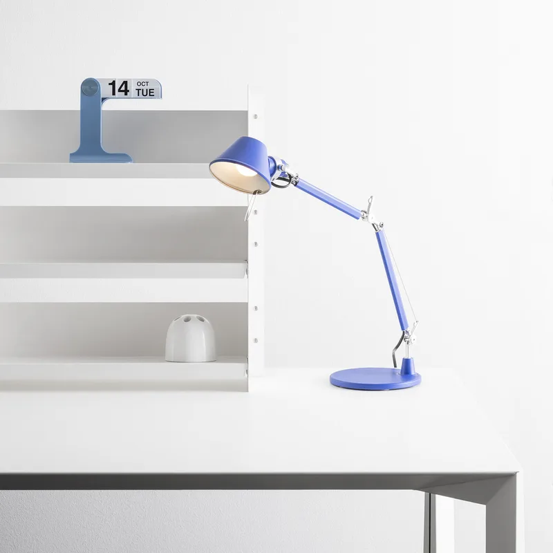 Tolomeo Micro tafellamp blauw - Artemide - Werkkamer / Kantoor - Designer - Metaal - 1 lamp von Artemide – Produktfoto