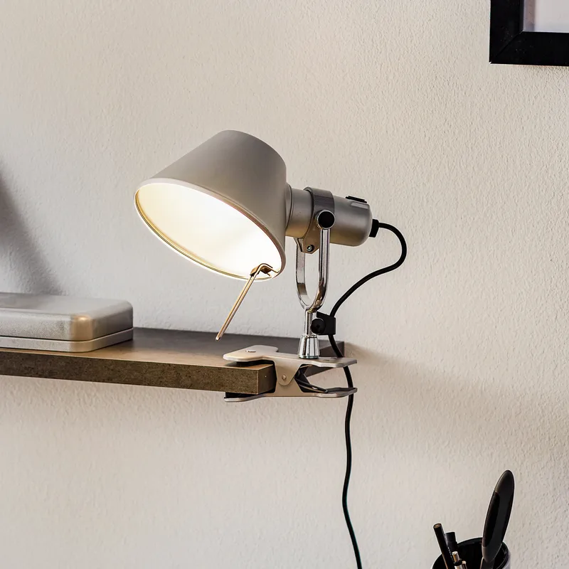 Tolomeo Pinza LED Wandleuchte Alu 2700K by Artemide – product photo