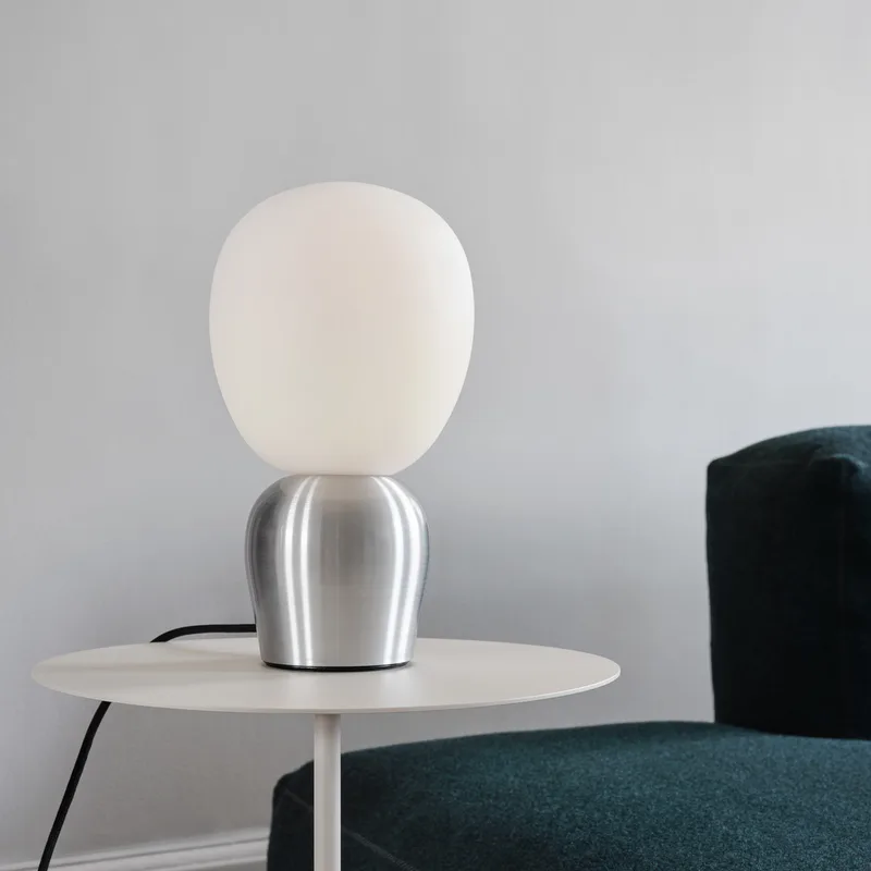 Buddy tafellamp, zilver, metaal/glas, hoogte 33,5 cm van Belid – productfoto