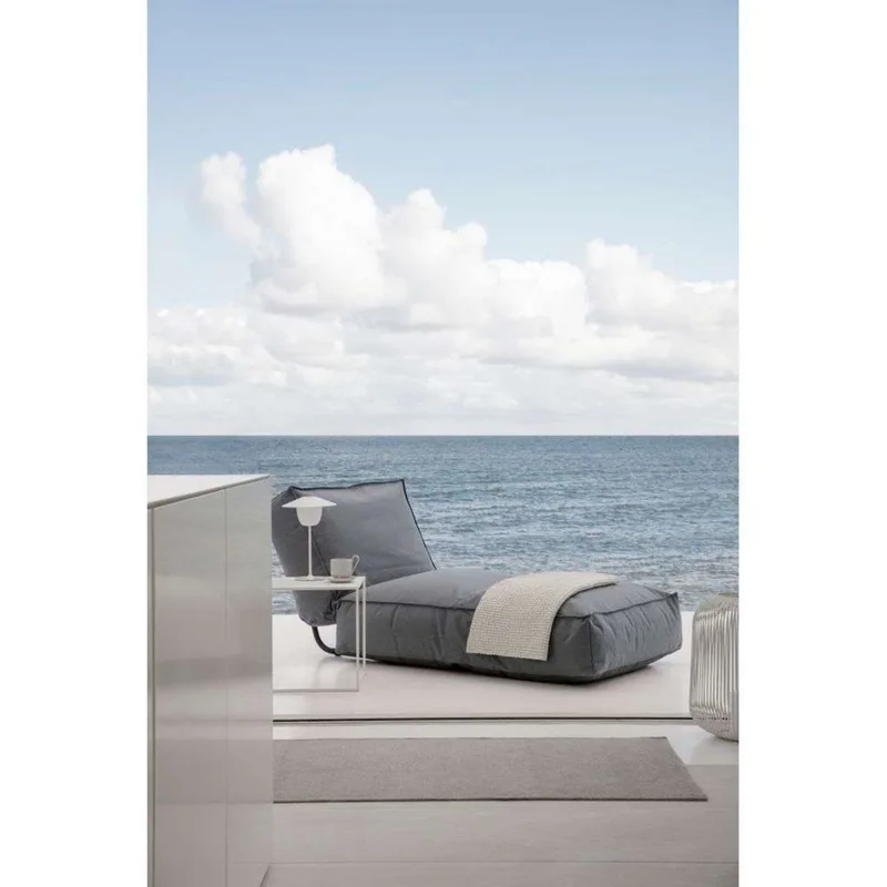 Ani Portable Tafellamp Lamp Wit - Blomus - Woonkamer - Aluminium by Blomus – product photo
