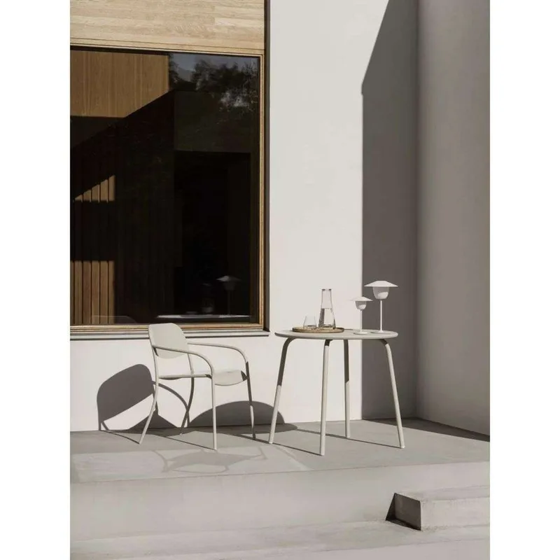 Ani Portable Tafellamp Mini White - Blomus - Woonkamer - Aluminium by Blomus – product photo