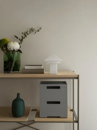 Aufbewahrungsbox -KASANE- Organizer, Aufbewahrungsbehälter: Modernes Design (1 St), Stilvolle Aufbewahrung, Perfekt für Serie SUKOYA, stapelbar fra Blomus i Grå – produktbillede 3 af 3