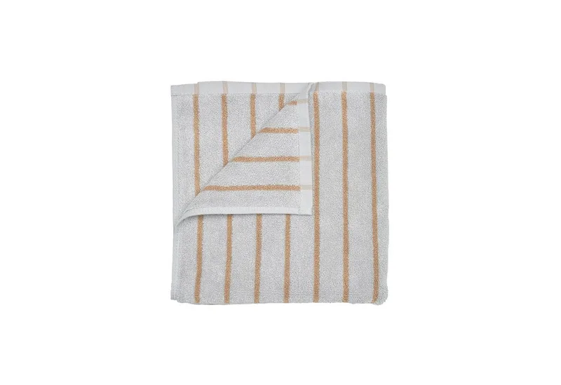 Badetuch -ARTO- Duschhandtuch, weiches Badetuch, Handtuch aus 100% Baumwolle, (Set), stilvolle Akzente, weiche Baumwolle, Kombinierbar mit blomus Serien van Blomus in Grau – productfoto