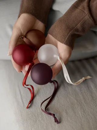 Christbaumschmuck -JUHLA- Weihnachtsschmuck 6er-Set: Elegantes Design & modernen Farben (6-tlg), Exklusiv, Handgefertigt, 6er-Set, Farbauswahl, Mattes Finish, Edel by Blomus in Brown – product photo 2 of 4