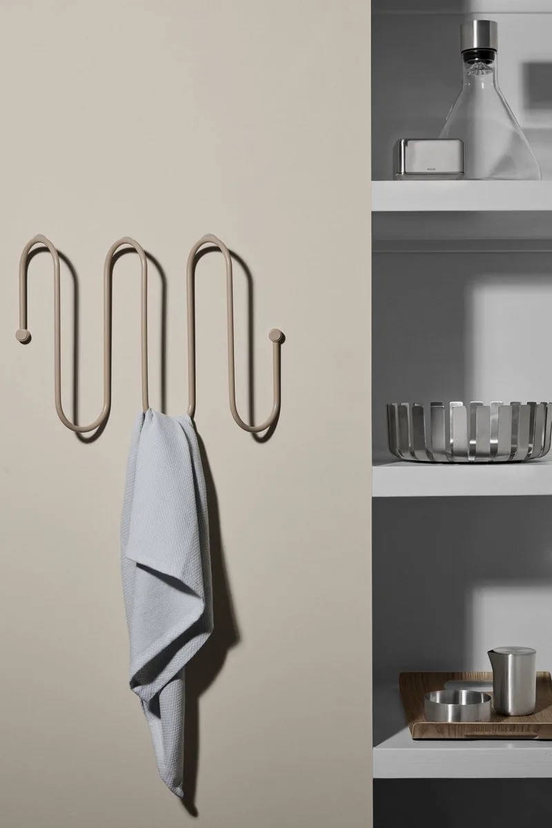 CURL kapstok kleur (Medium) 65917 by Blomus in Nomad – product photo