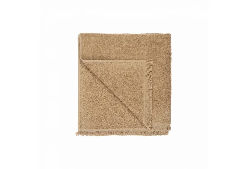 Handtücher -FRINO- Luxuriöse Hand- & Badetücher mit Fransen-Design, Bio-Baumwolle, Luxuriös, Baumwolle, Fransen-Design, Pflegeleicht, 60 °C waschbar van Blomus in Braun – productfoto