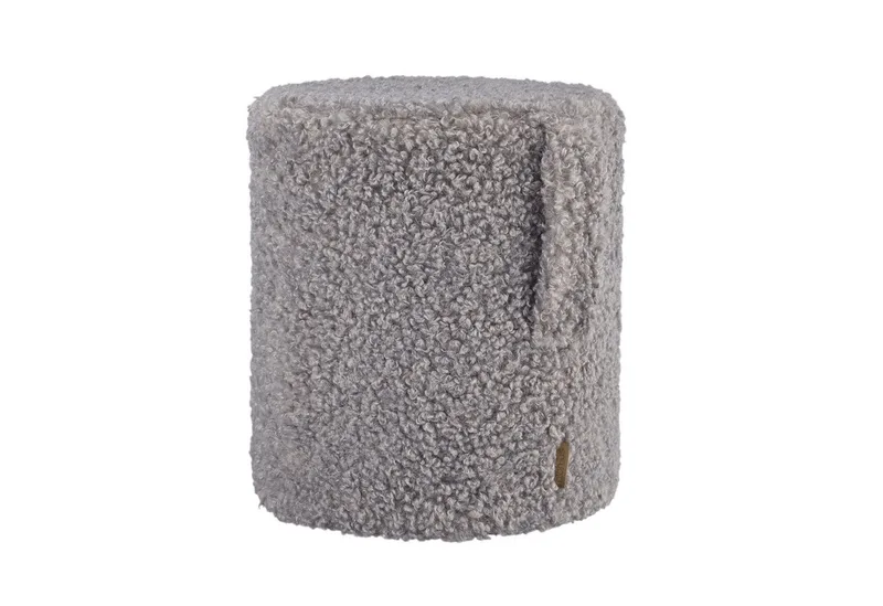 Hocker -TEDDY- Sitzhocker, Kuschelhocker, Wohnzimmerhocker modern (1 Hocker), Flauschig weicher Bezug, Mit Trageschlaufe, zertifiziert by Blomus in Grau – product photo