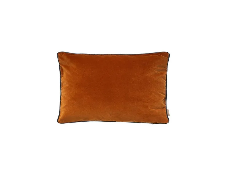 Kissenbezug blomus Kissenbezug für Kopfkissen oder Sofakissen Samt -VELVET- van Blomus in Braun – productfoto