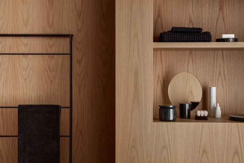 Modo Handdoekladder Black | Staal by Blomus in Zwart – product photo