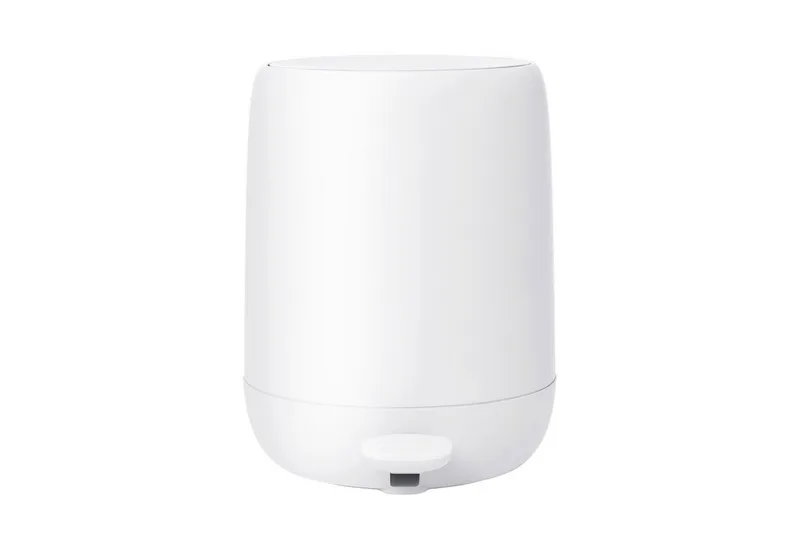 Mülleimer -SONO- Designer Treteimer: Eleganz mit praktischen Funktionen, Soft-Close, Matte Oberfläche, 3 oder 5 Liter, Hygienisch, Designstark by Blomus in Weiß – product photo