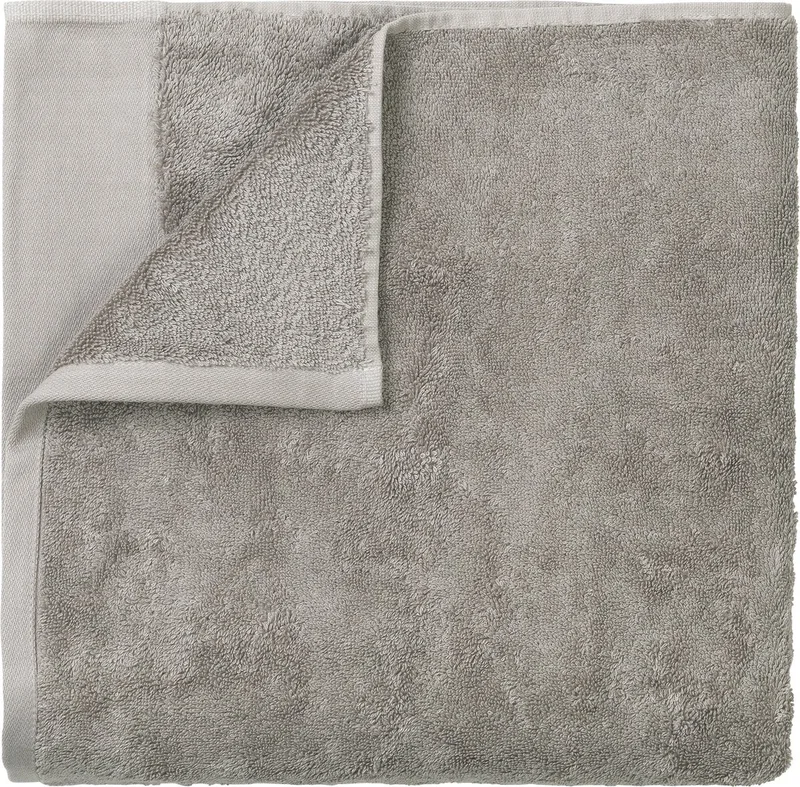Riva Badtextiel Satellite | 100 x 200 cm | Donkergrijs / Bruin | Katoen von Blomus in Donkergrijs / Bruin – Produktfoto
