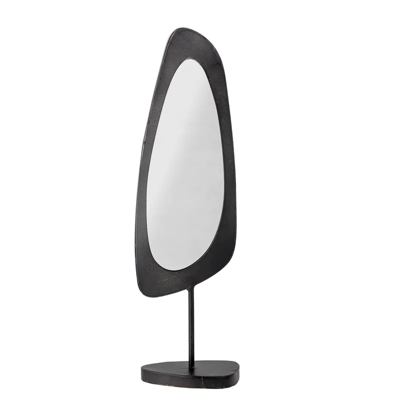 Avoa Tischspiegel, organisch – Spiegelglas und schwarzes Eisen/MDF, Schwarz, L14,5xH50xB10 de Bloomingville – photo du produit