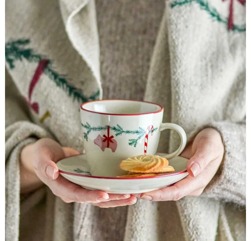 Becher Bloomingville Becher YULE Weihnachtsbecher Weiß von Bloomingville – Produktfoto 2 von 2