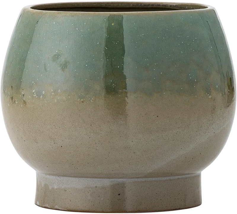 Bloempot aardewerk groen Imke Ø18cm by Bloomingville in [gid://shopify/Metaobject/303100625231] – product photo