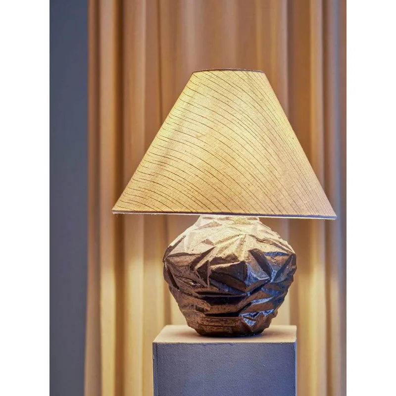 Carolla tafellamp Brown - Bloomingville - Woonkamer - Stof by Bloomingville – product photo