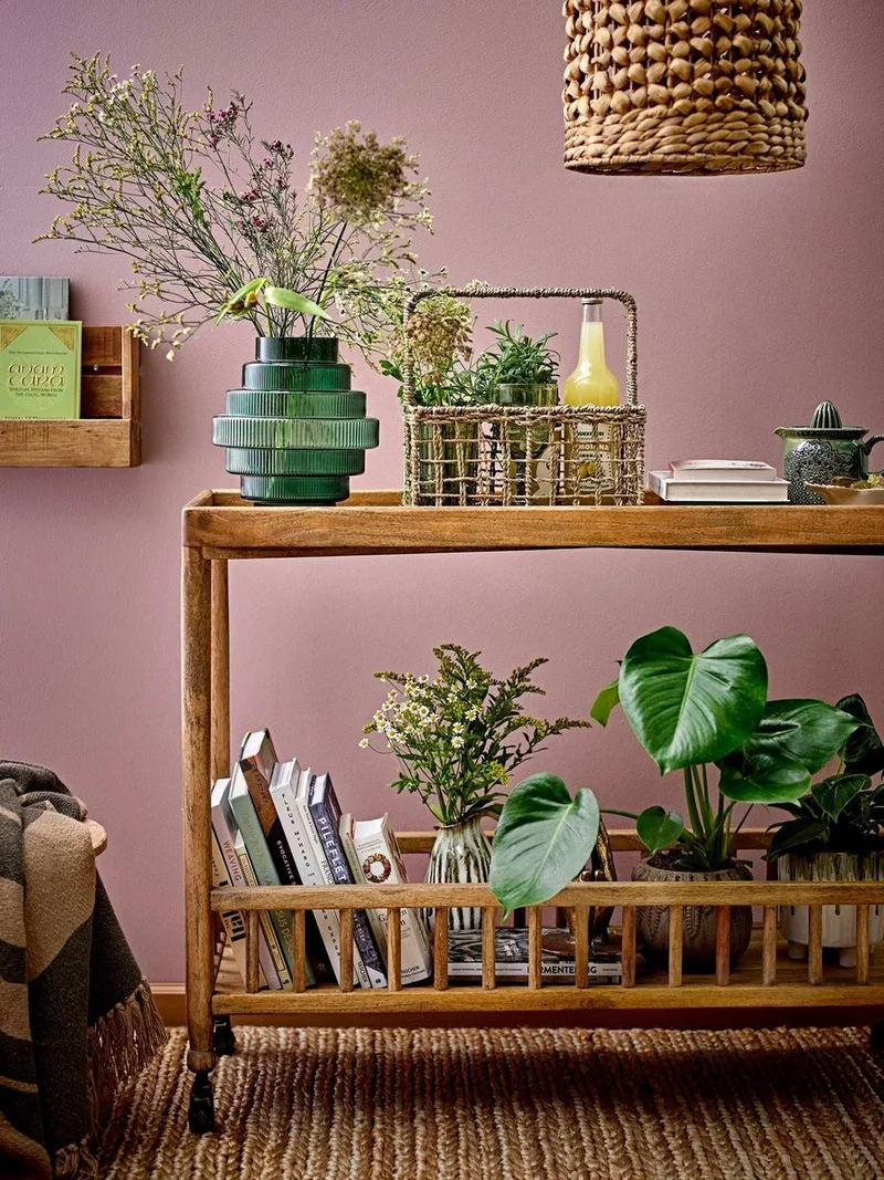 Citruspers aardewerk groen Liselu by Bloomingville in [gid://shopify/Metaobject/303100625231,gid://shopify/Metaobject/307232571727] – product photo