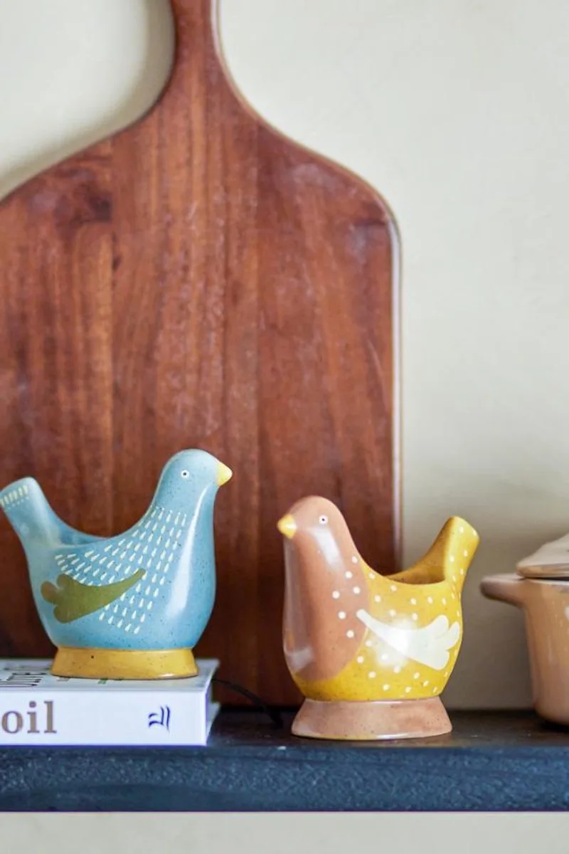 Eierdop aardewerk blauw Birdy - set van 2 von Bloomingville in [gid://shopify/Metaobject/303390916943,gid://shopify/Metaobject/307235455311] – Produktfoto