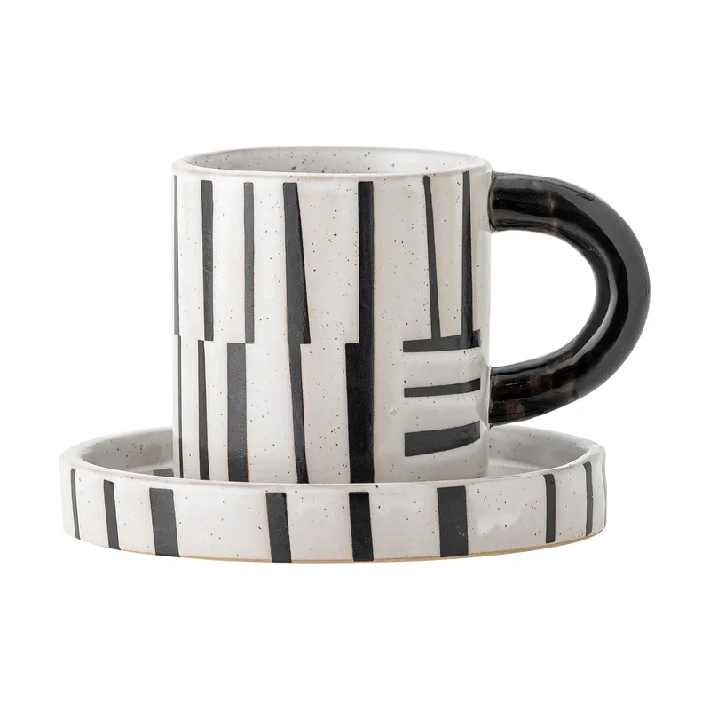 Frankie Tasse mit Untertasse 30 cl Schwarz-weiß van Bloomingville – productfoto