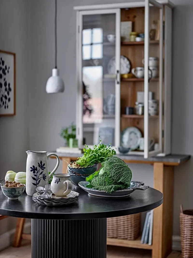 Mokkenset aardewerk blauw Eimy - 4 stuks van Bloomingville in [gid://shopify/Metaobject/303390916943,gid://shopify/Metaobject/297300001103] – productfoto