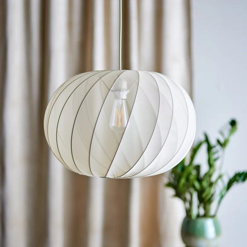 Piola hanglamp, crème, polyester, Ø 50 cm - Bloomingville - Eetkamer - Scandinavisch - Stof - 1 lamp von Bloomingville – Produktfoto