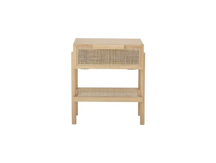Table d'appoint en bois de pin, rotin et placage beige, 1 tiroir de Bloomingville – photo du produit