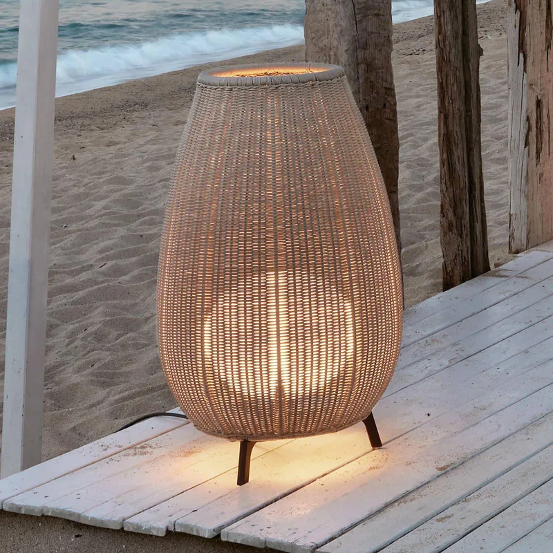 Amphora 01 - Terraslamp, licht van Bover in Beige – productfoto