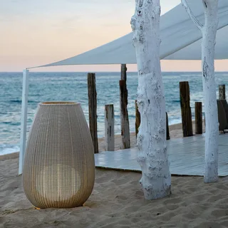 Amphora 02 - terraslamp, licht van Bover in Beige – productfoto 2 van 2