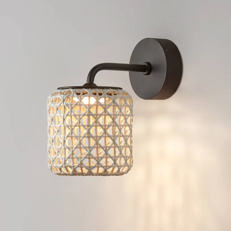 Nans A LED buitenwandlamp, beige, Ø 16,7cm by Bover in Grafietbruin, Beige – product photo