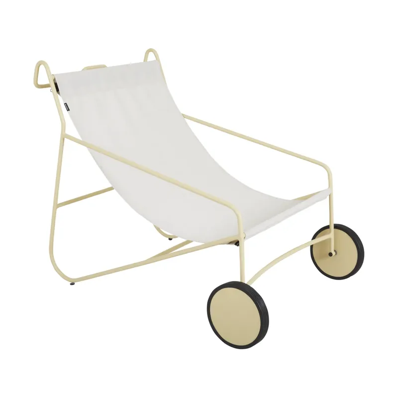 Poul Chair Lounge-Sessel Lemon-off white by Brafab – product photo