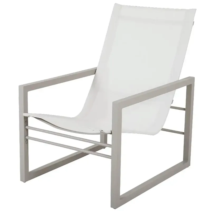 Vevi Sessel Khaki/Offwhite von Brafab – Produktfoto