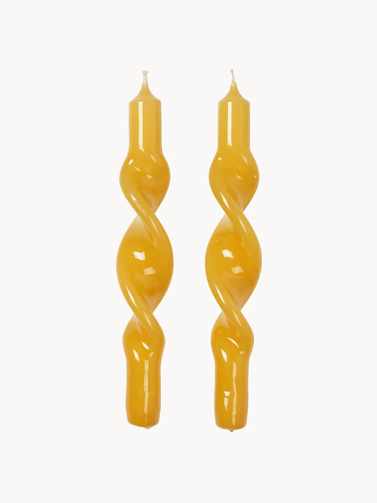 Handgemaakte dinerkaarsen Twist, 2-delig van Broste Copenhagen – productfoto