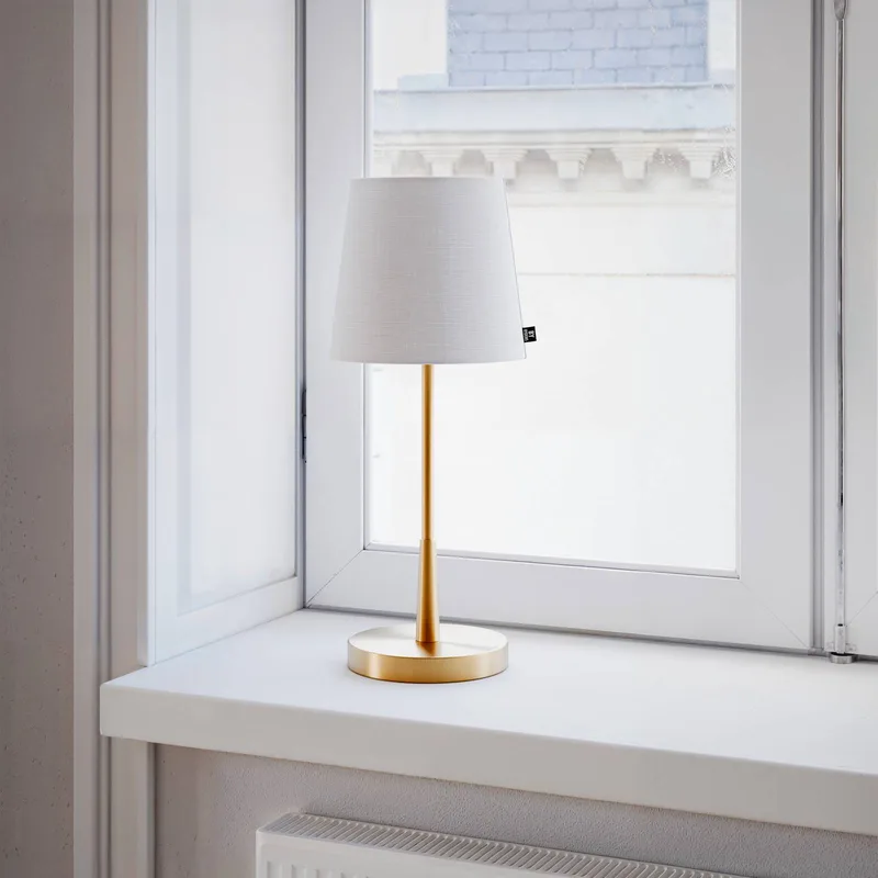 By Rydens tafellamp Lumi, 49 cm, goud/wit, textiel by By Rydéns in Gold, White – product photo