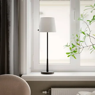 By Rydens tafellamp Lumi, 69 cm, zwart/wit, textiel fra By Rydéns i Sort, Hvid – produktbillede 1 af 2