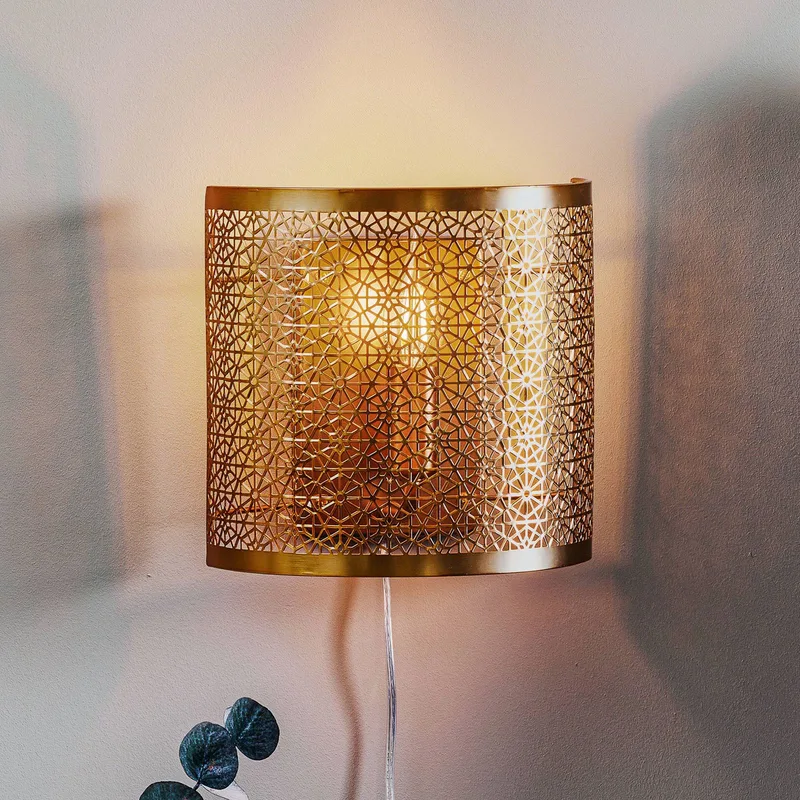 Hermine wandlamp met kabel, messing by By Rydéns in Mat messing – product photo