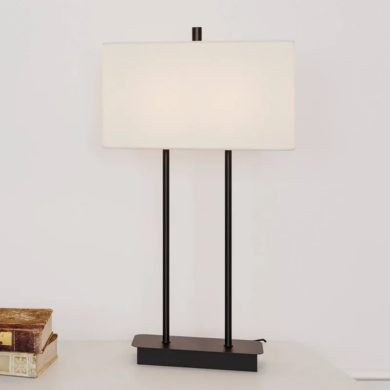 Luton tafellamp, wit/zwart, 56cm von By Rydéns in Weiß, Schwarz – Produktfoto