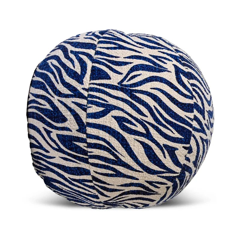 Anima Kissen Ø35 cm Zebra-blau by Byon – product photo