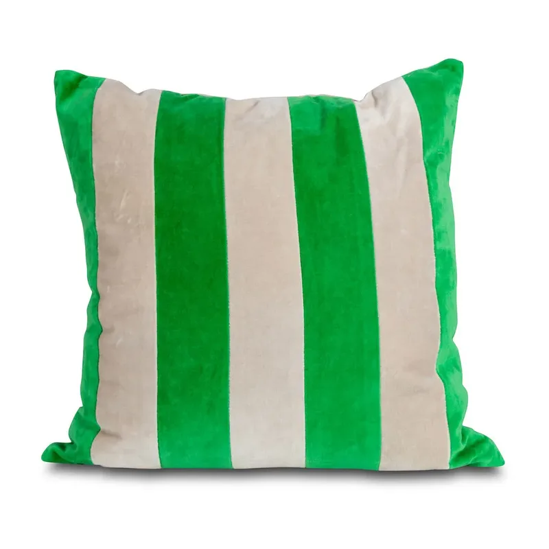 Pathi Kissen M 45 x 45cm Grün-beige fra Byon – produktbillede