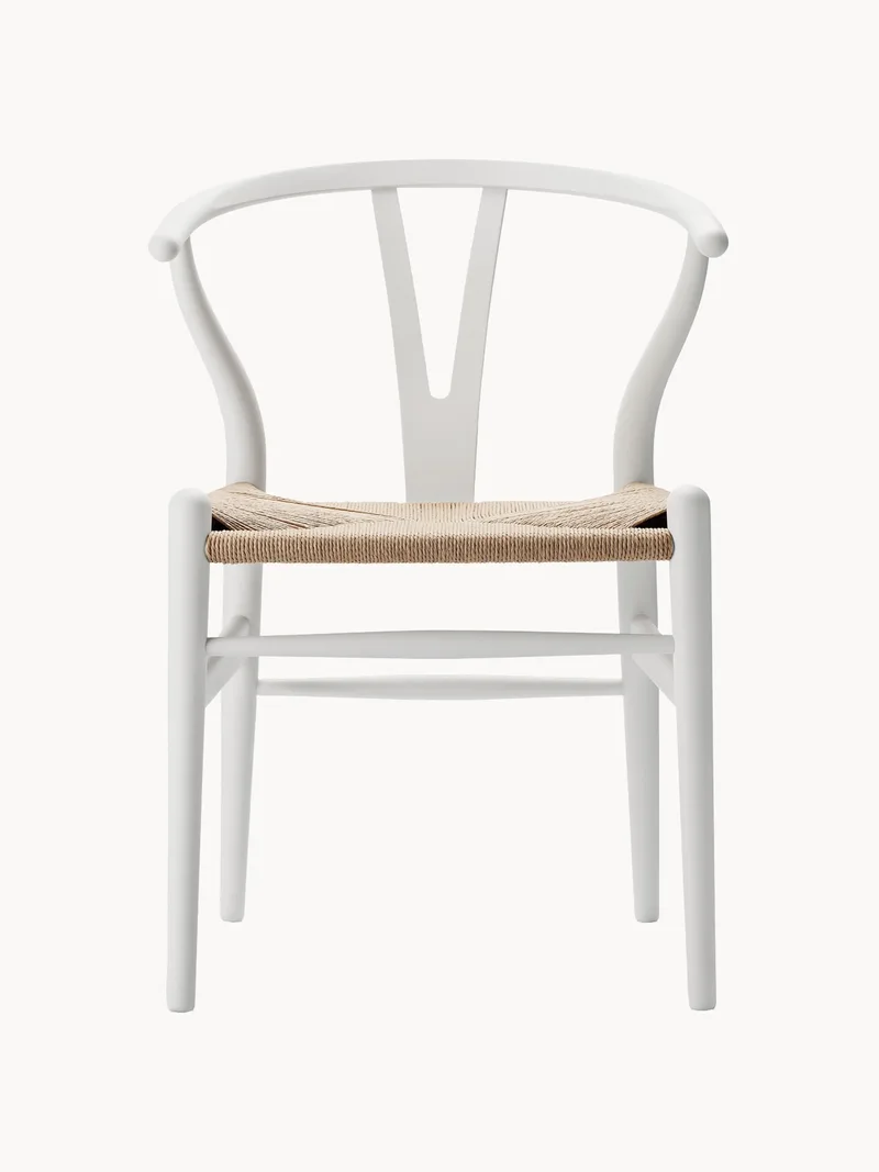 Holzstuhl CH24 Wishbone mit geflochtener Sitzfläche von Carl Hansen & Søn – Produktfoto