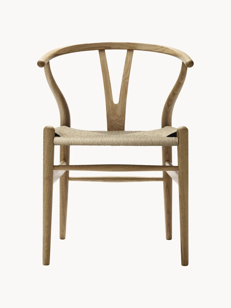 Houten stoel CH24 Wishbone Chair met handgevlochten zitvlak de Carl Hansen & Søn – photo du produit