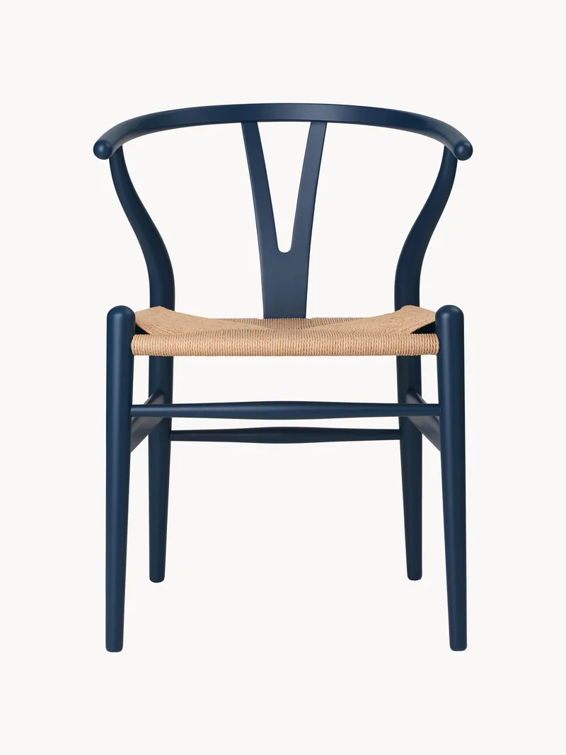 Houten stoel CH24 Wishbone Chair met handgevlochten zitvlak de Carl Hansen & Søn – photo du produit